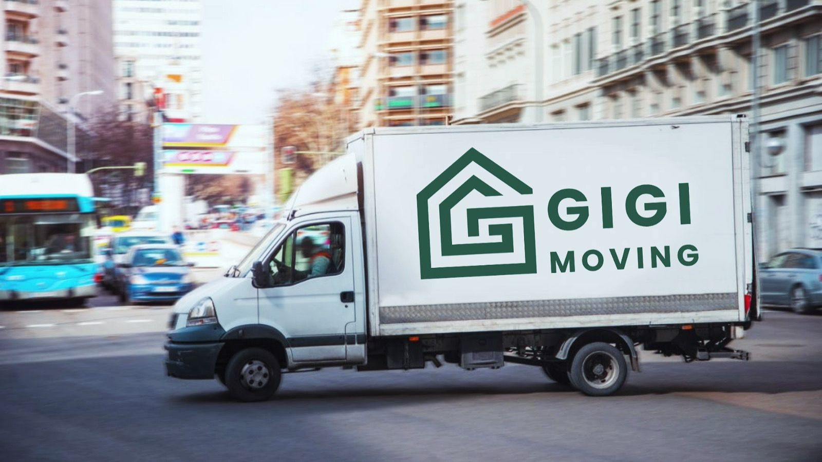 Equipo de Gigimoving realizando una mudanza en Mataró con protección de muebles y traslado profesional